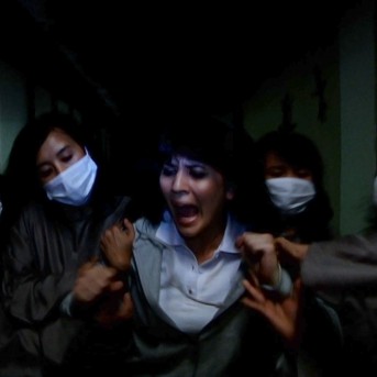 S-V/H/S aka. V/H/S 2 - Safe Haven