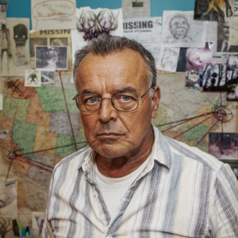 How to Catch a Monster - DVD Cover